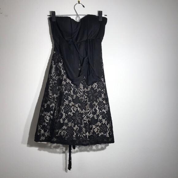 FE FOREVER Black Lace Halter Dress Size Medium - Picture 8 of 9